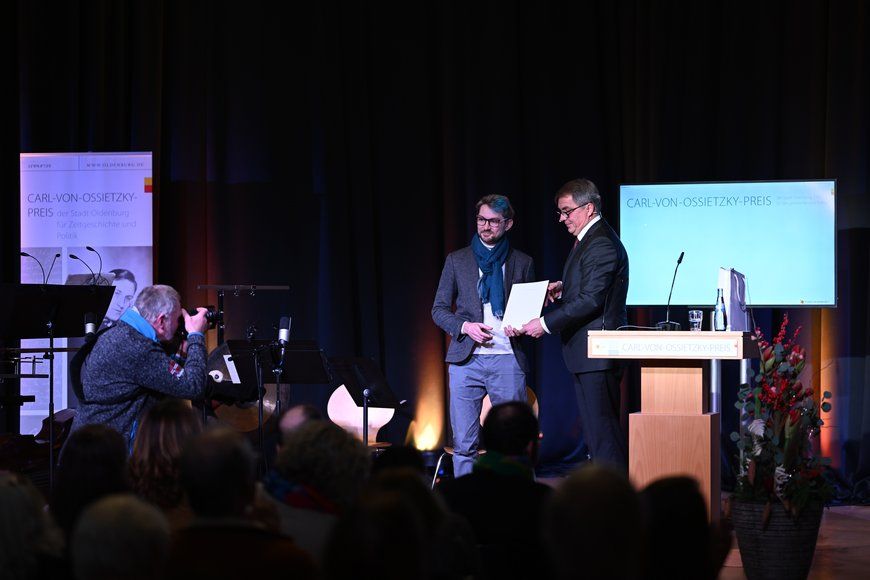 Receiving the Carl-von-Ossietzky Prize